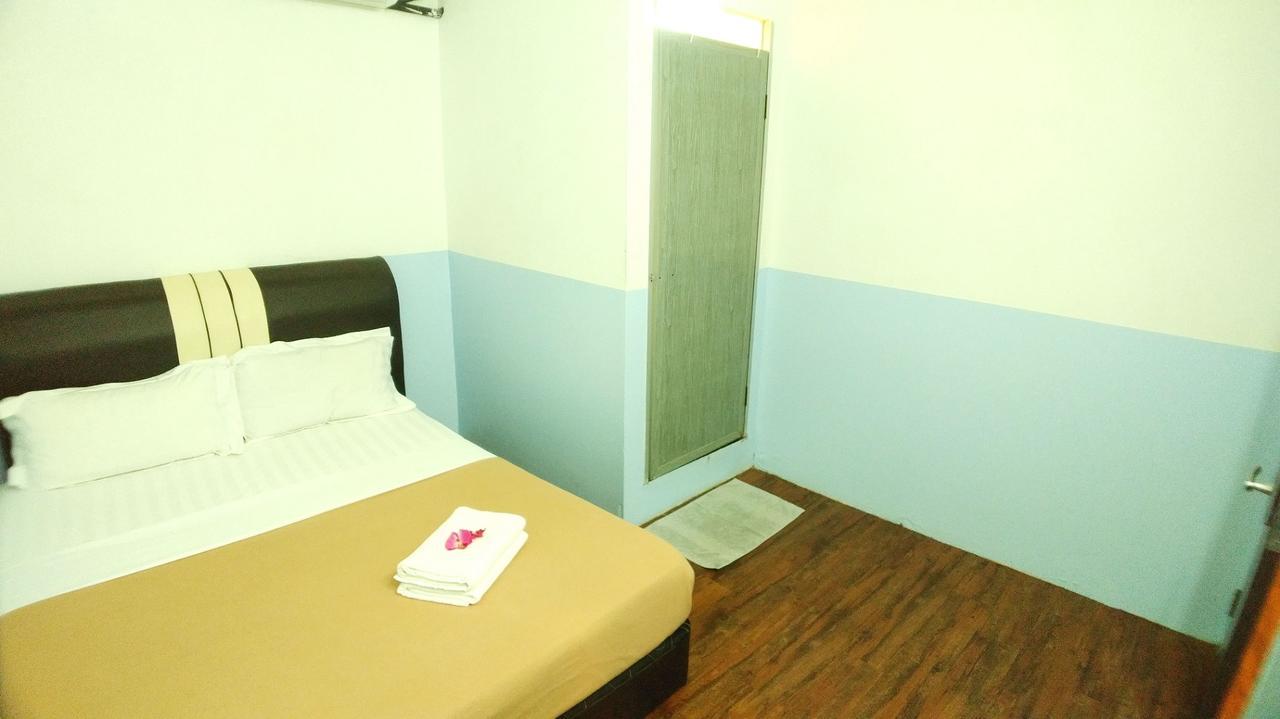 Apple 1 Hotel Budget Gelugor Exteriér fotografie