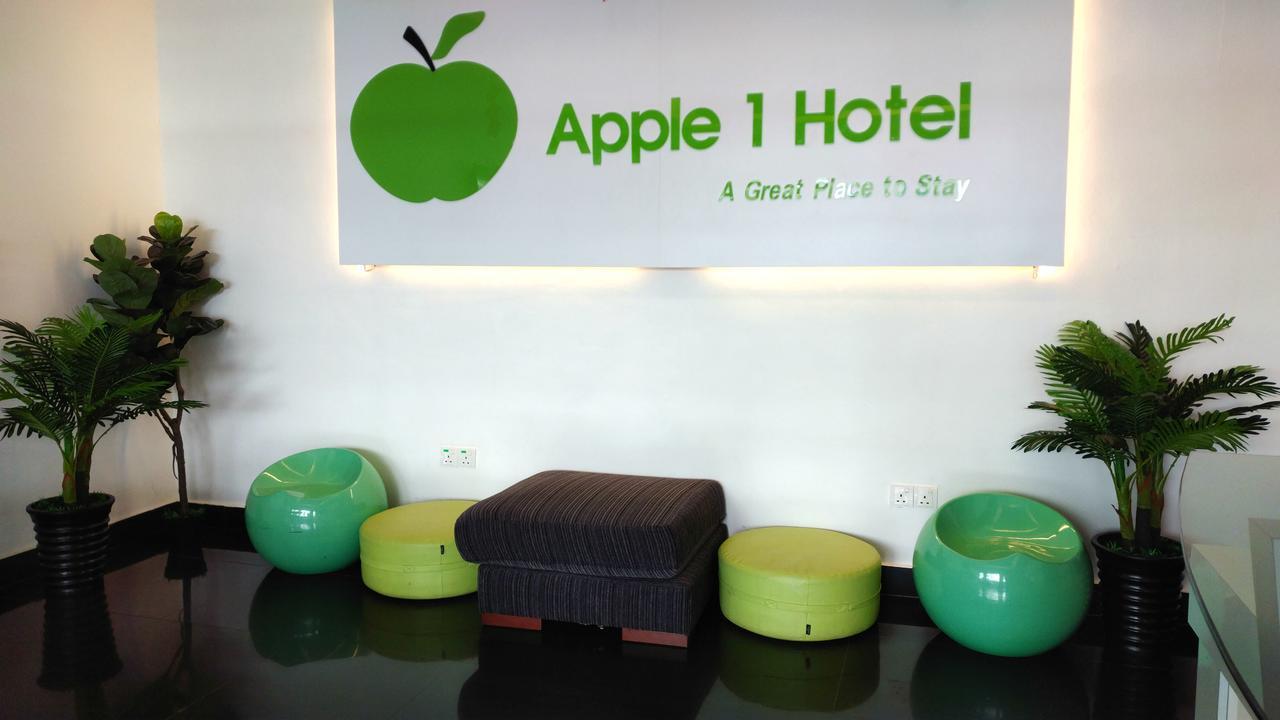 Apple 1 Hotel Budget Gelugor Exteriér fotografie
