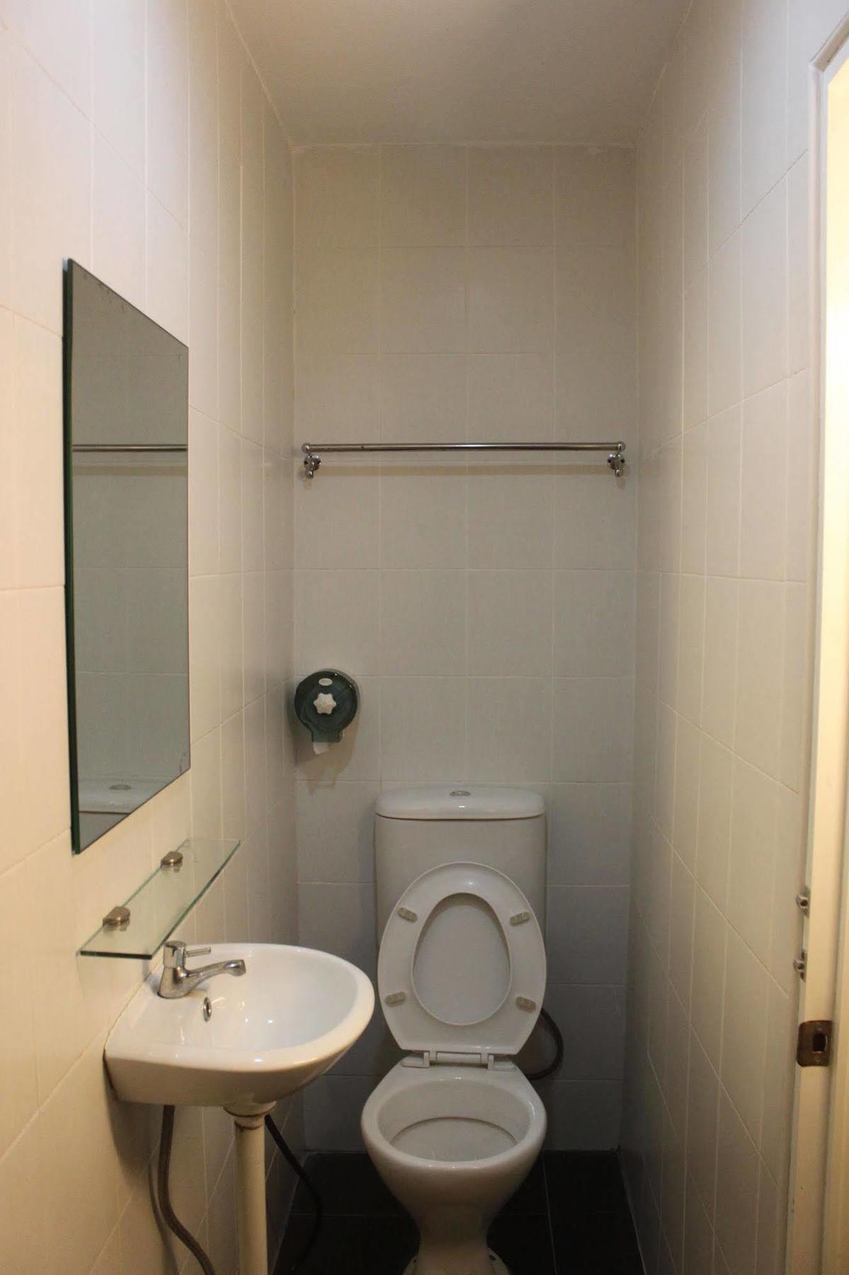 Apple 1 Hotel Budget Gelugor Exteriér fotografie